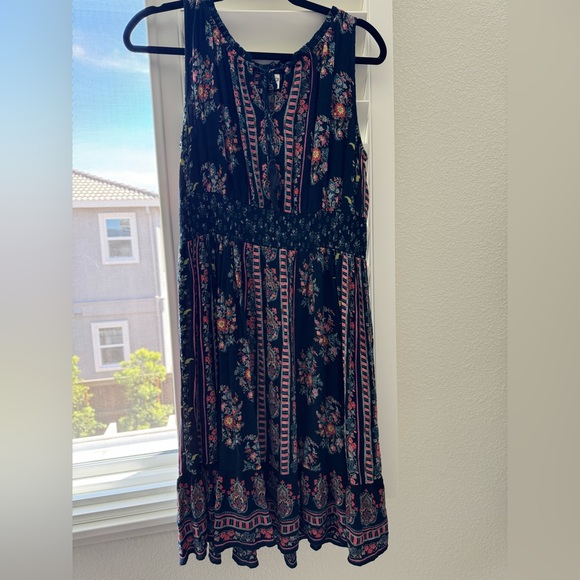 Bila Dresses & Skirts - Bila Floral Midi Dress - Black and Pink